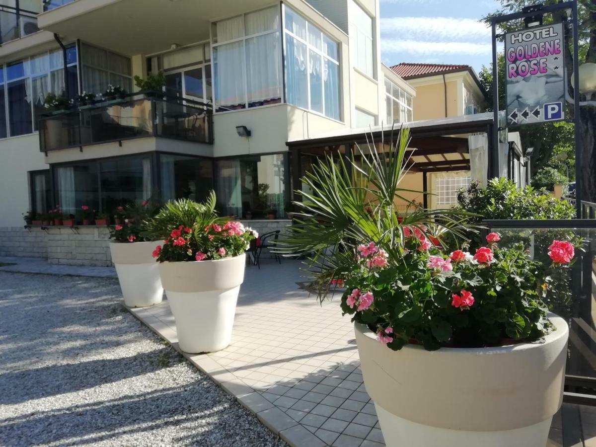 Hotel Goldene Rose ริมินี ภายนอก รูปภาพ
